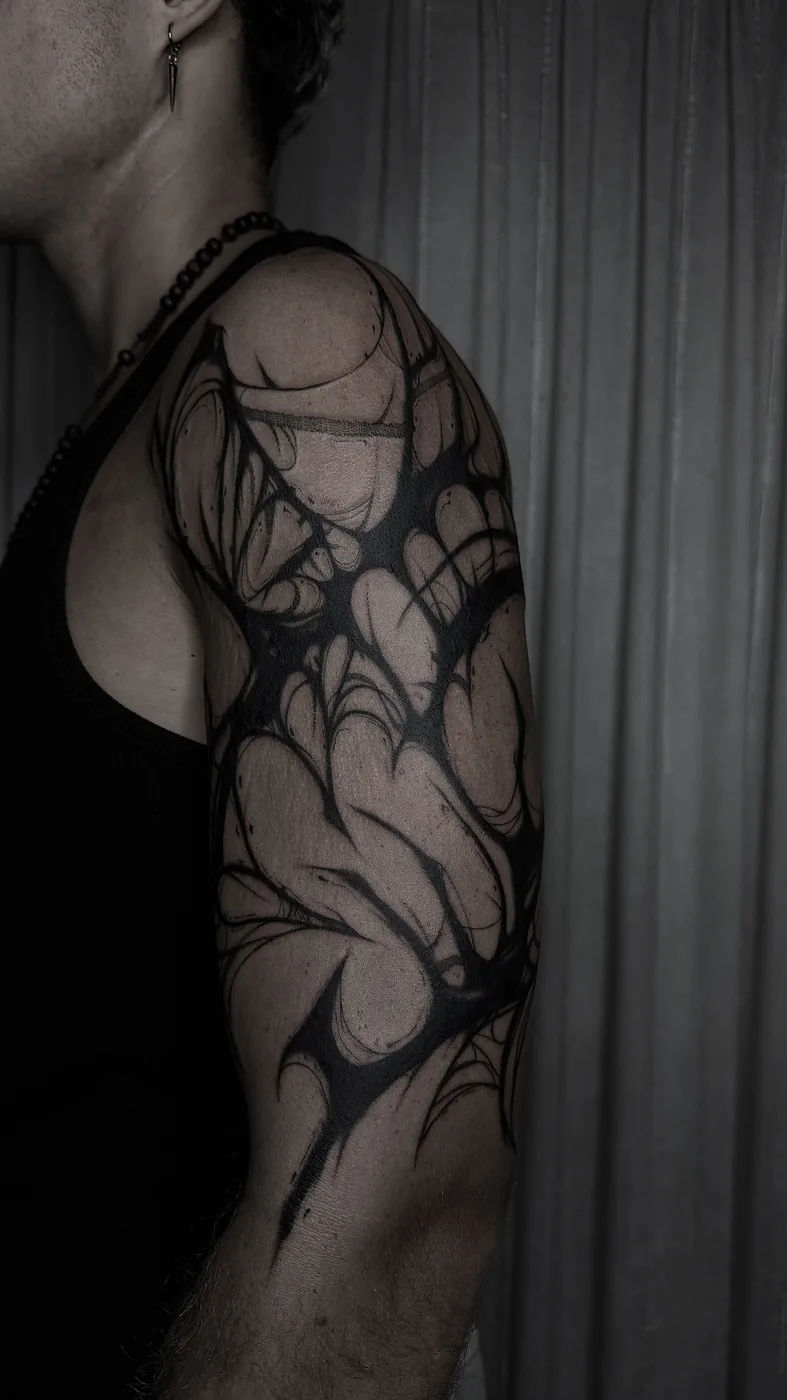 Criatura alada fantasy · Brishoss tatuajes La Plata